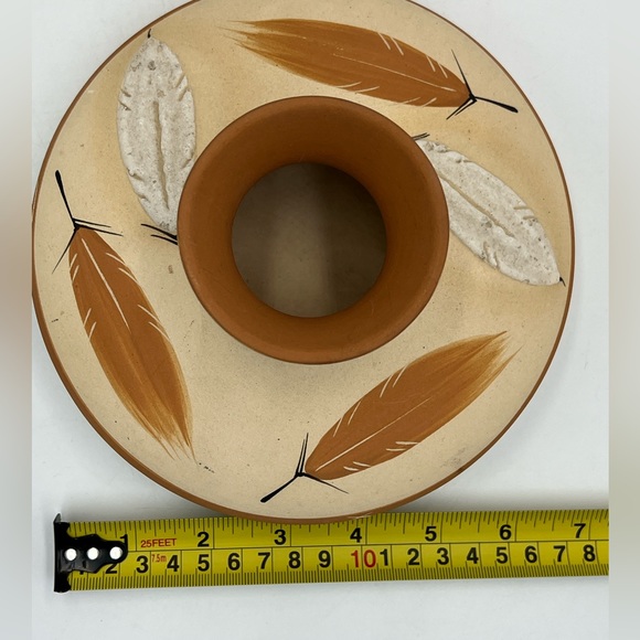 Desert Pueblo Pottery Vase, Native American Hand-Painted (Vintage Buckskin) - Picture 6 of 7